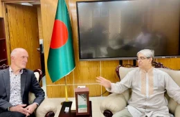ইন্টারনেটের মানোন্নয়নে কারিগরি সহযোগিতার আশ্বাস এপনিকের