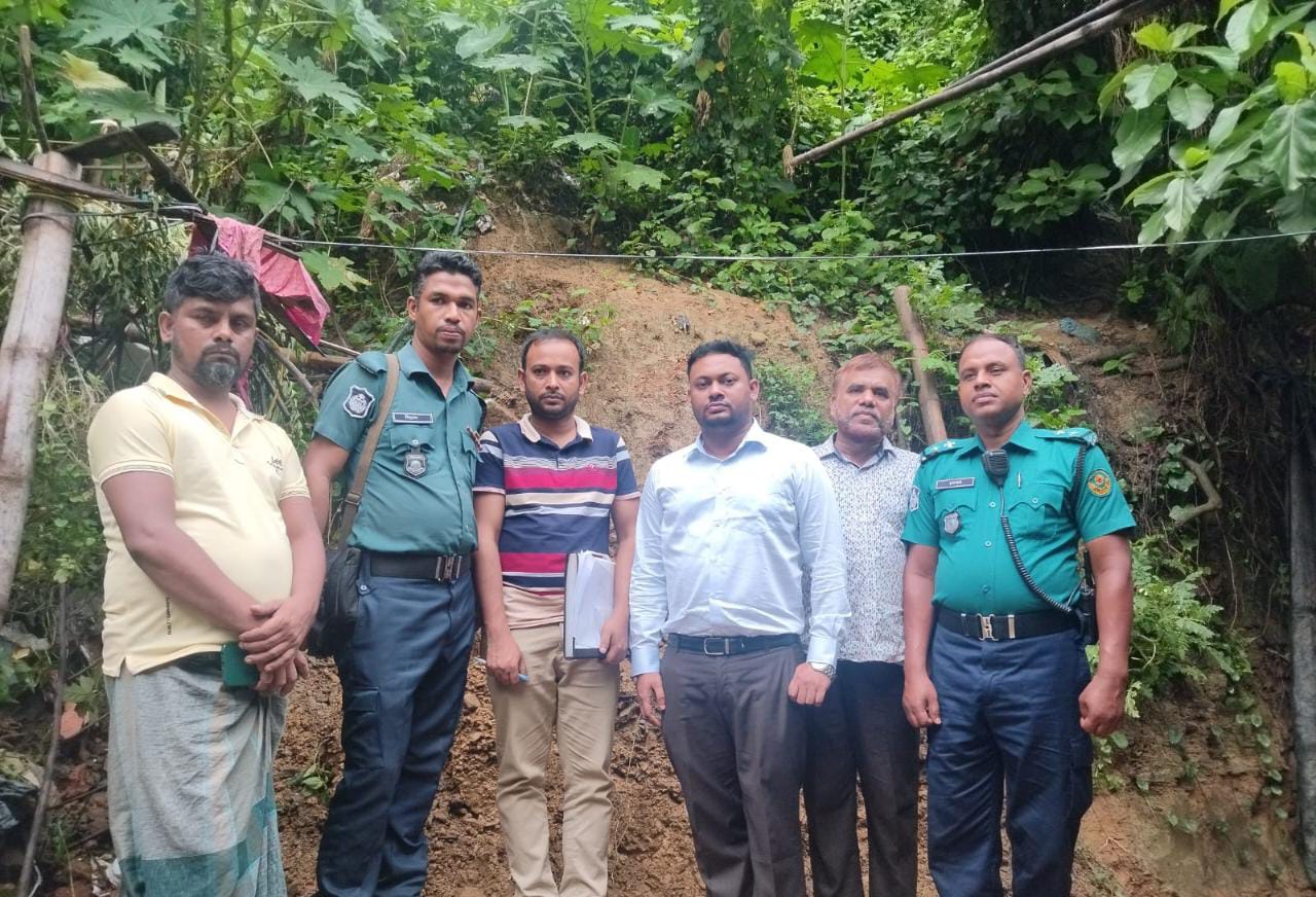 চট্টগ্রামে পাহাড়  কাটার দায়ে ৫০ হাজার টাকা জরিমানা