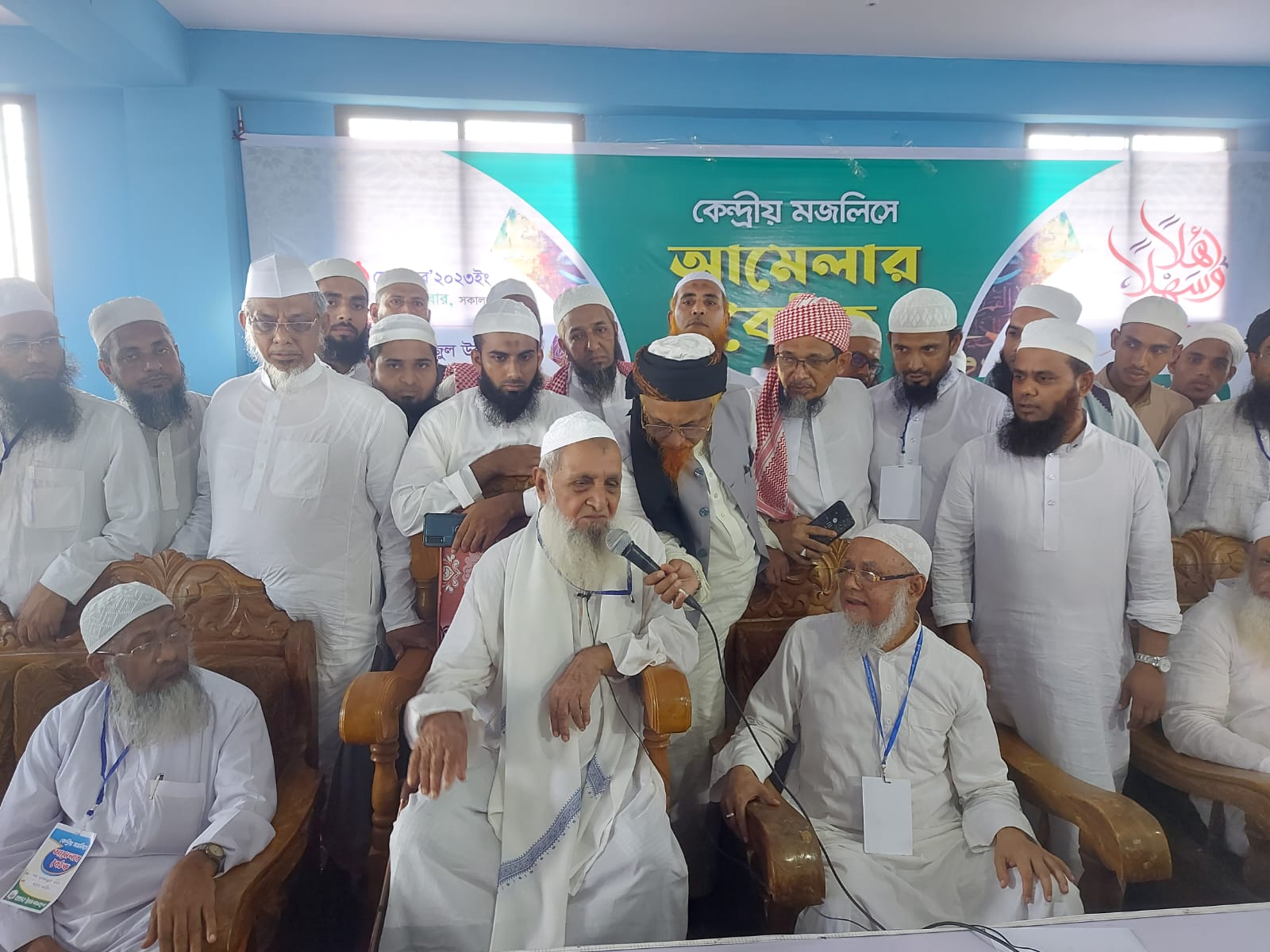ফটিকছড়িতে হেফাজতে ইসলামের   সভায় কঠিন কর্মসূচীতে না যাওয়ার ইঙ্গিত