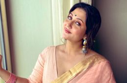 হাসপাতাল থেকে ছাড়া পেয়েছেন স্বস্তিকা
