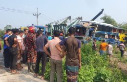 চৌদ্দগ্রামে সড়ক দুর্ঘটনায় নিহত ৫, আহত-১৫