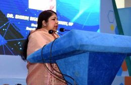 বিশেষ চাহিদাসম্পন্ন শিশুদের সমাজের মূল ধারায় সম্পৃক্ত করতে হবে