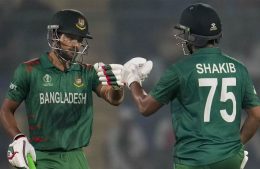 শান্তকে বসিয়ে সাকিবকে অধিনাায়ক করার পরামর্শ আশরাফুলের