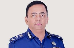 ভয় দেখিয়ে কৃষকদের জমি লিখে নেওয়ার অভিযোগ বেনজীরের বিরুদ্ধে