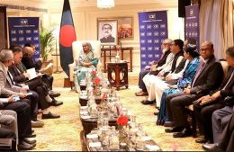 ভারতীয় ব্যবসায়ীদের বাংলাদেশে বিনিয়োগের আহ্বান প্রধানমন্ত্রীর