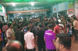 ঢামেকে দফায় দফায় হামলা, আতঙ্কে রোগী-স্বজনরা