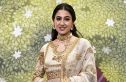 যে কারণে সারা আলীকে নিয়ে পাকিস্তানে নিন্দার ঝড়