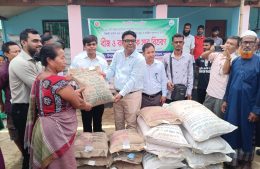 দীঘিনালায় বিনামূল্যে কৃষকদের মাঝে আউশ ধানের বীজ ও  সার বিতরণ