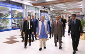 যুক্তরাজ্যের উদ্দেশে দেশ ছাড়লেন প্রধান উপদেষ্টা