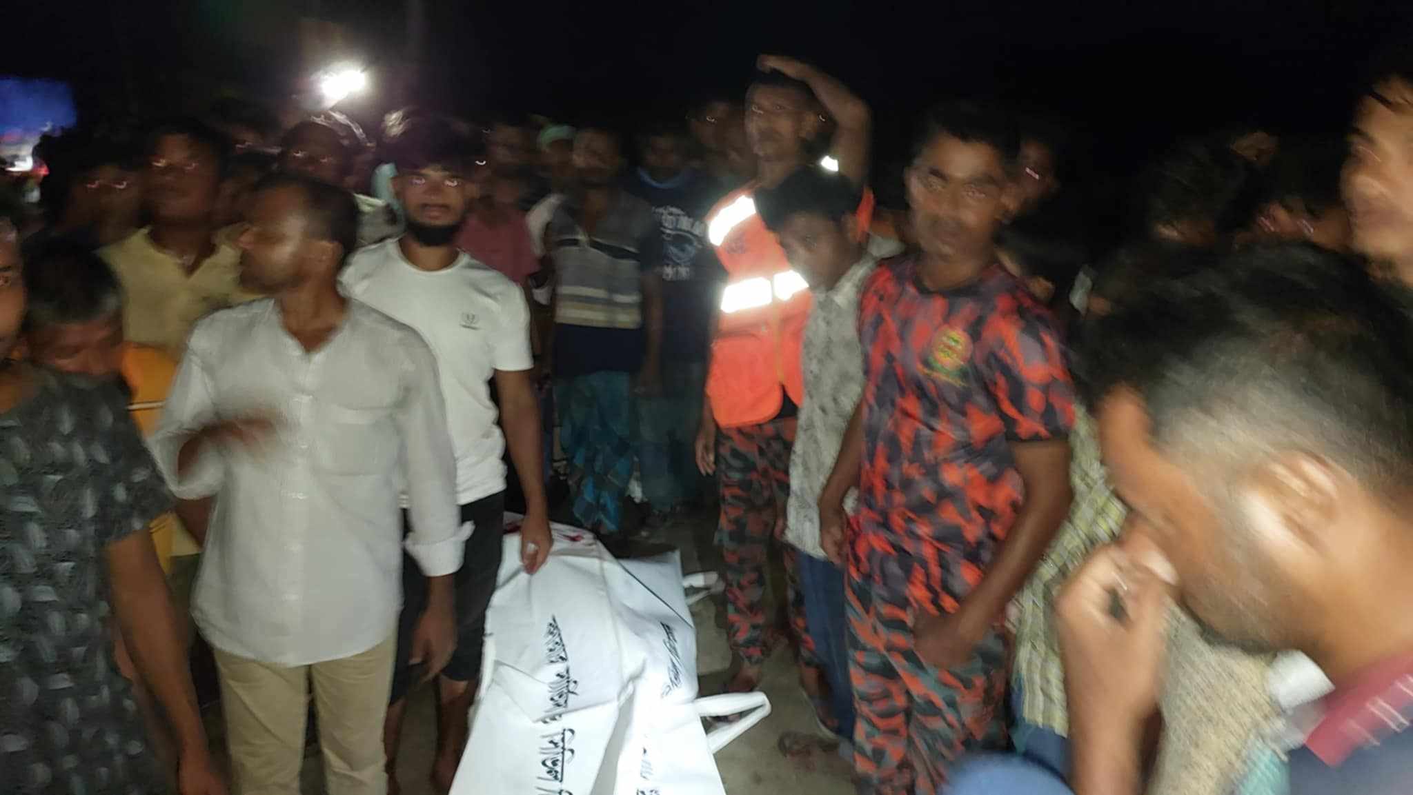 রাণীশংকৈলে সড়ক দুর্ঘটনায় স্কুল ছাত্রের মৃত্যু