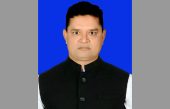 বিদ্যালয়ে না গিয়েও হাজিরা খাতায় সাক্ষর করেন শিক্ষক আনোয়ার হোসেন