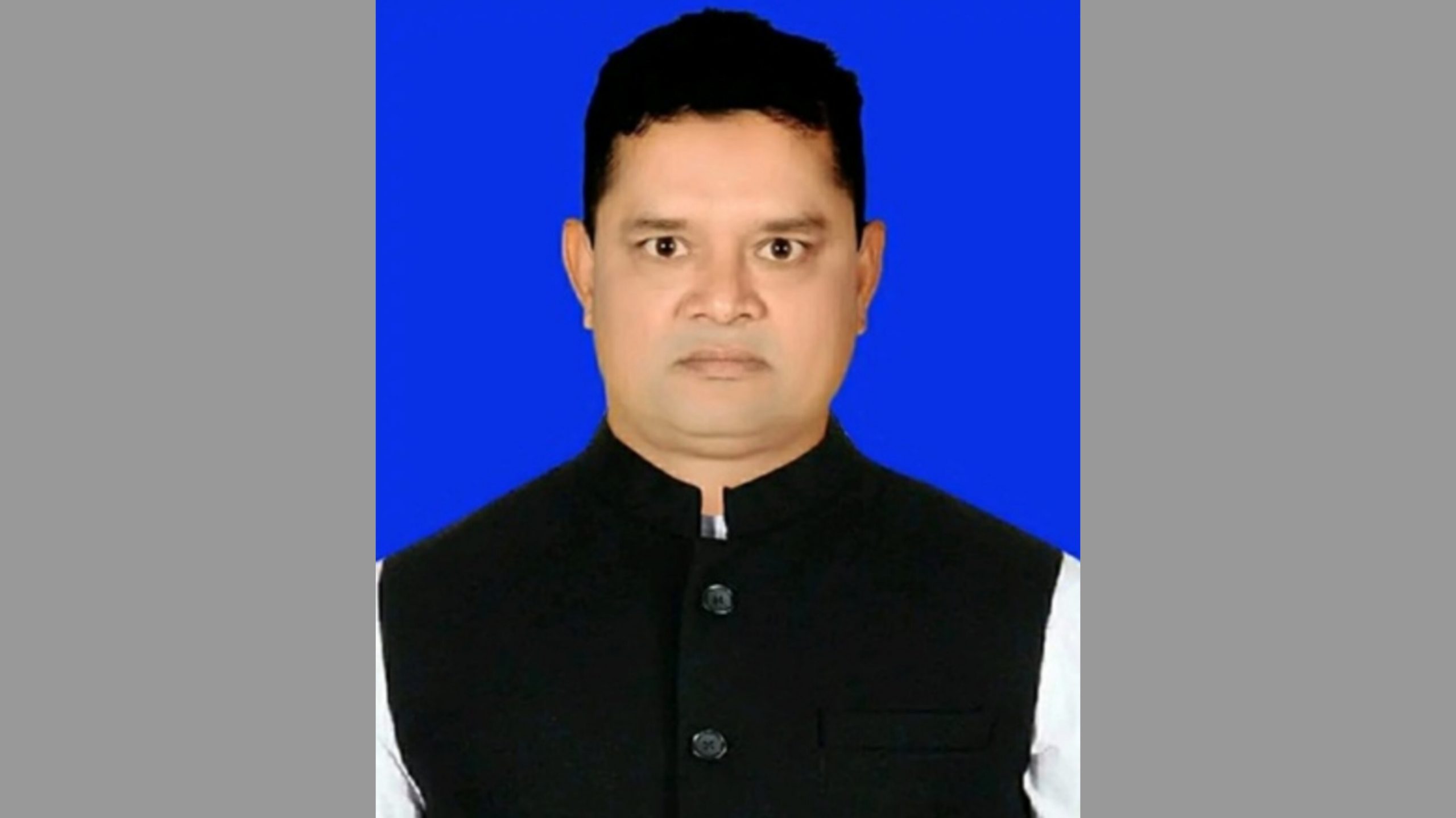 বিদ্যালয়ে না গিয়েও হাজিরা খাতায় সাক্ষর করেন শিক্ষক আনোয়ার হোসেন