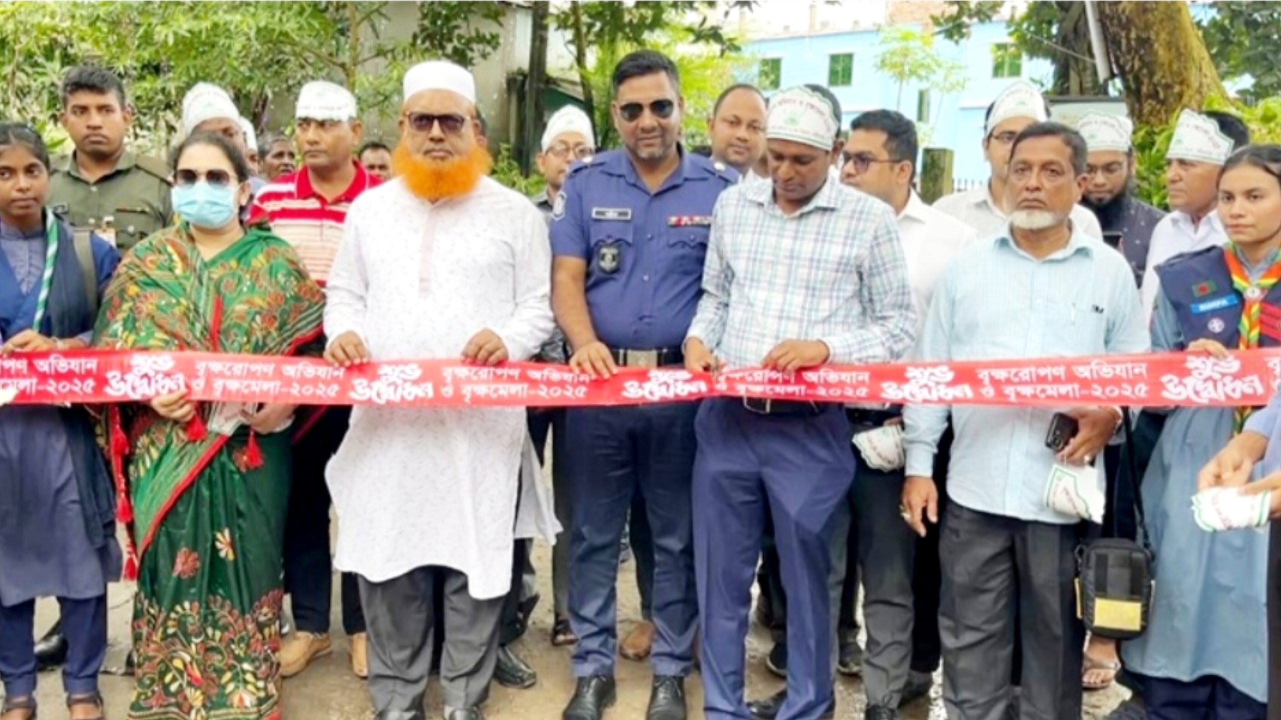 শরীয়তপুরে বৃক্ষরোপন অভিযান ও বৃক্ষমেলা অনুষ্ঠিত